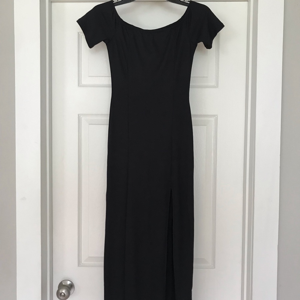 Fashion Nova Brand New Black Body Con Dress (S)